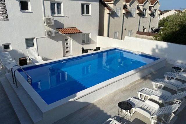 Sea-Views Brazza Apartments With Private Pool Milna  Luaran gambar