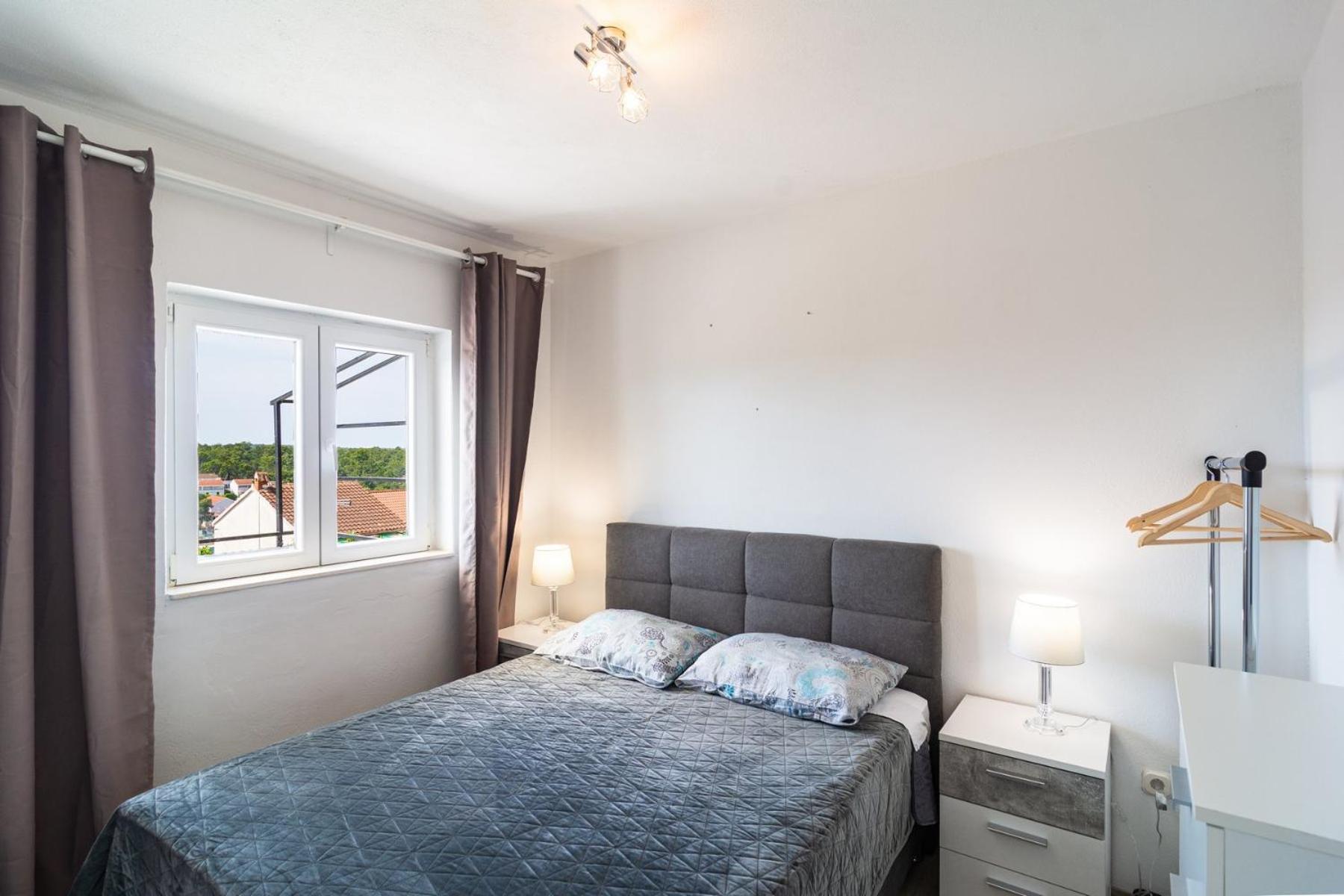 Sea-Views Brazza Apartments With Private Pool Milna  Luaran gambar