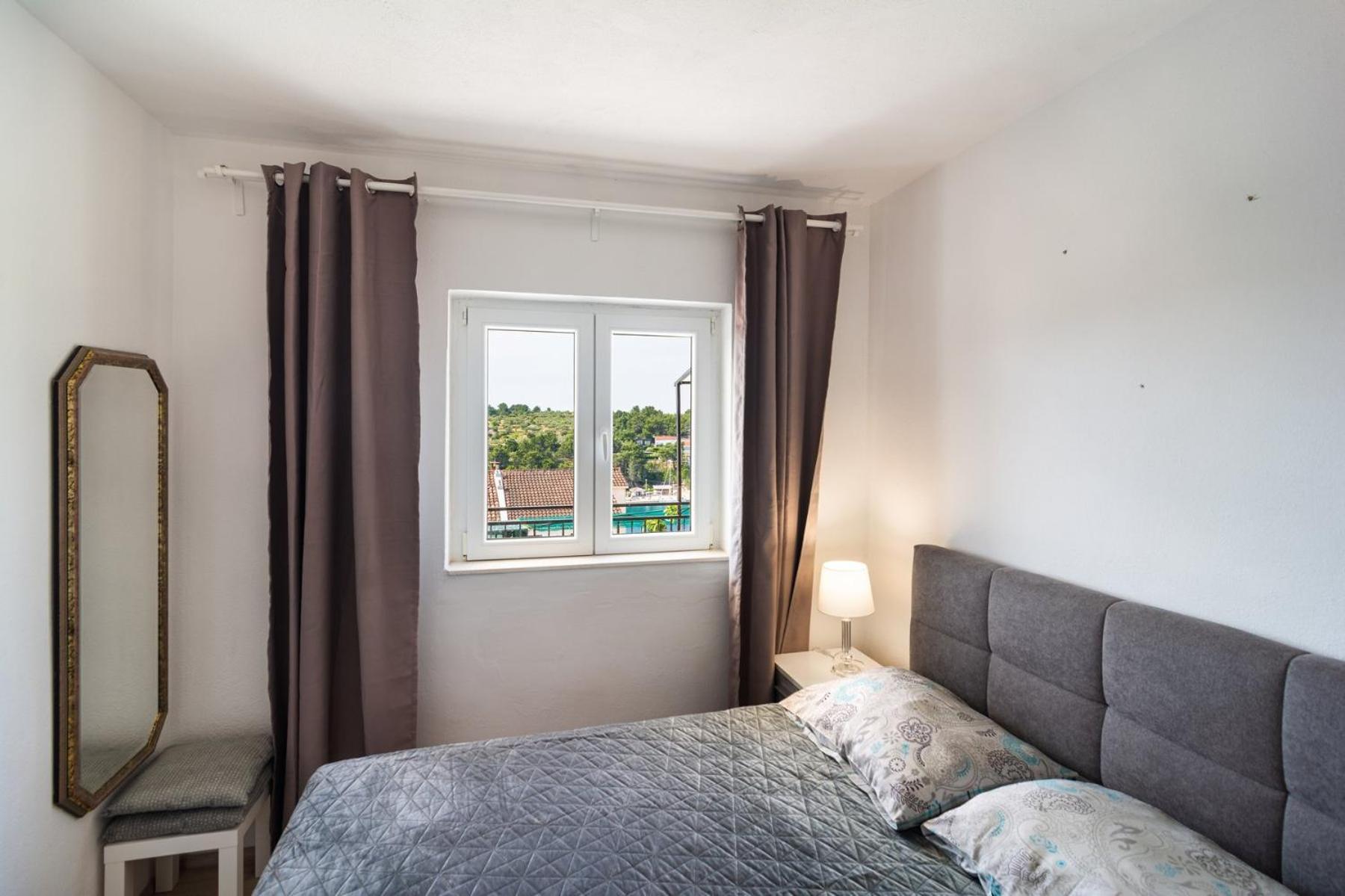 Sea-Views Brazza Apartments With Private Pool Milna  Luaran gambar